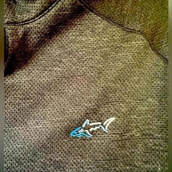 Gregory Norman Collection pullover half zip. Perfect for chilly am golfing. - Picture 4 of 6